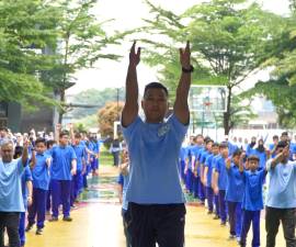 Langkah Nyata Menuju Generasi Emas 2045: Senam Anak Indonesia Hebat di SMP Islam Al-Azhar BSD@Cileungsi